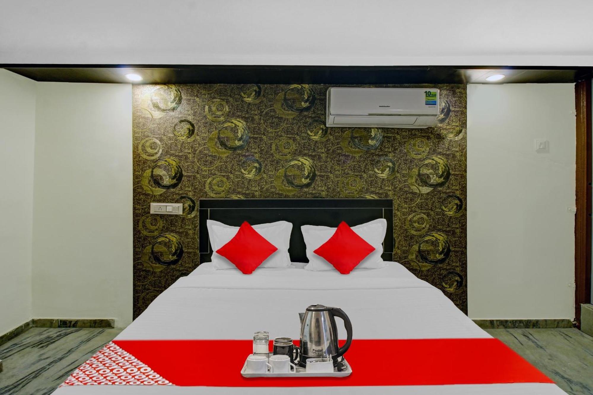 Hotel O Gopika Stay Inn Нагпур Экстерьер фото